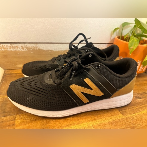 New Balance Other - New balance 247 tan and black